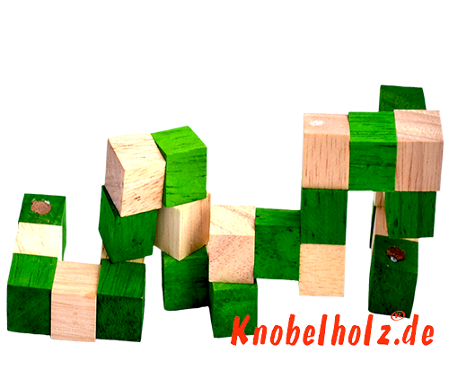 Lösung des Snake Cube Puzzle Grün der Level Box Schritt 3 der Anleitung des Holzpuzzle