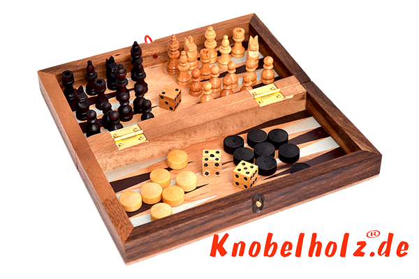 Backgammon Würfelspiel mit Schach als Spielesammlung in einem Strategiespiel und Unterhaltungsspiel mit den Maßen 11,4 x 22,5 x 6 cm
