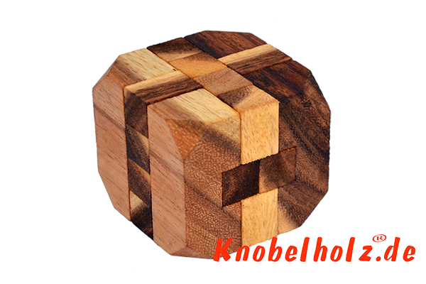 Diamond Cube medium 3D Puzzle Holzteilen für eine Person in den Maßen 6,0 x 6,0 x 6,0 cm, samanea wooden puzzle brain teaser