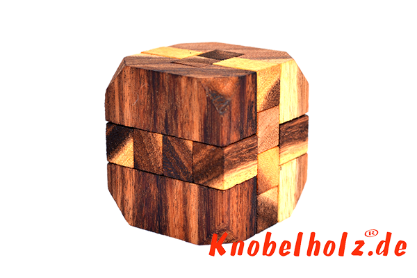 Diamond Cube 3D Puzzle Holzteilen für eine Person in den Maßen 4,8 x 4,8 x 4,8 cm, samanea wooden puzzle brain teaser