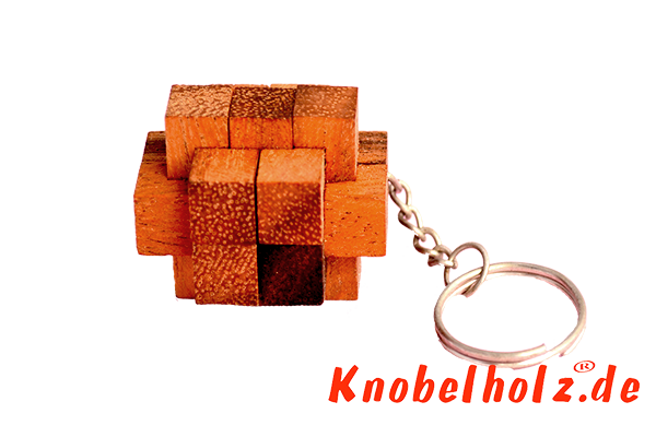 Contra Cube Puzzle als Schlüsselanhänger Puzzle aus Holz in den Maßen 3,8 x 3,8 x 3,8 cm, monkey pod brain teaser