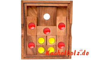 Khun Pan large, Escape Schiebespiel, in einer Holzbox tolles Schiebespiel für einen Spieler in Maßen 14,7 x 12,2 x 2,8 cm , khun pan samanea wooden game