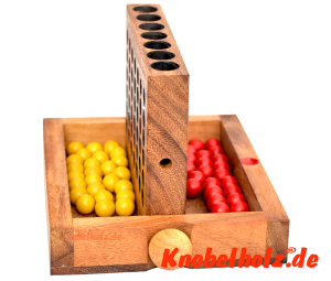 Vier und Du gewinnst in Holzbox Strategiespiel für 2 Spieler, Vier Gewinnt Samanea Holzspiel für 2 Spieler mit den Maßen 19,5 x 15,5 x 3,5 cm, connect 4 in wooden box Monkey Pod