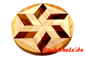 Mosaik Design Puzzle Beispiel Mosaik Legespiel in Holzboard mit den Maßen 13,0 x 13,0 x 2,0 cm samanea wooden brain teaser