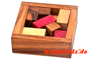 Problem Packing Puzzle Box 3 D, Knobelspiel Pack Puzzle aus Holz mit den Maßen 14,5 x 14,5 x 4,0 cm samanea wooden brain teaser